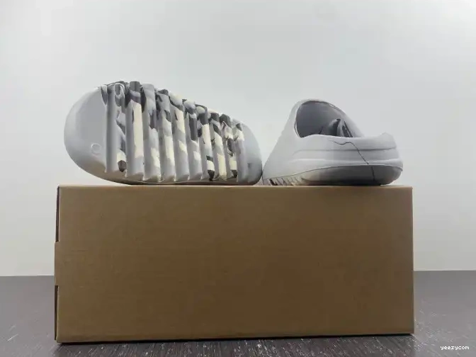 Adidas GZ5553 Slide Yeezy 0612